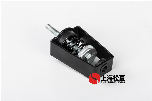 安裝動臂彈簧減震器時必須注意什么？